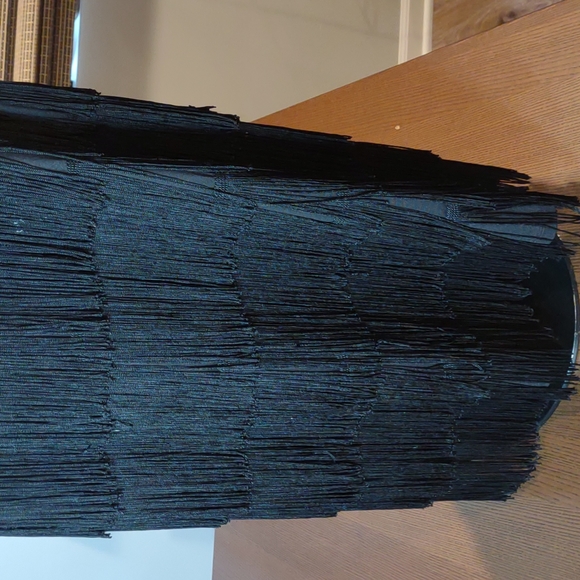 Gorgeous and Sexy Black Dress for that Special Event OX - Picture 5 of 10